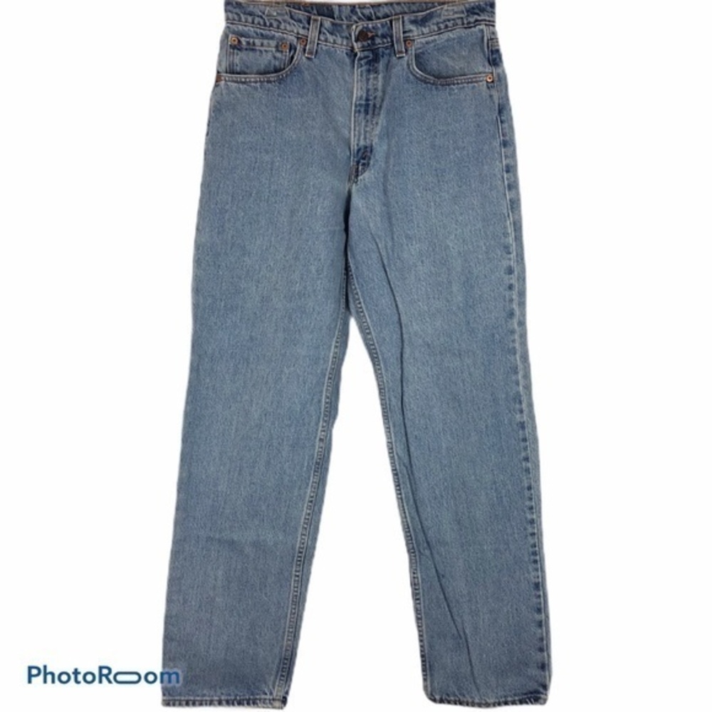 LEVI’S 550 Vintage High Waisted Relaxed Mom Jeans